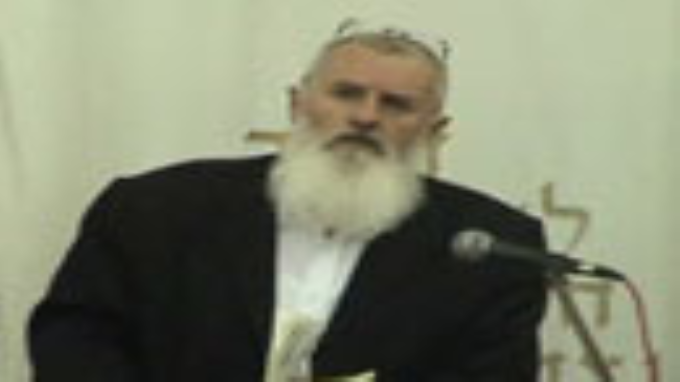 לפני ה'