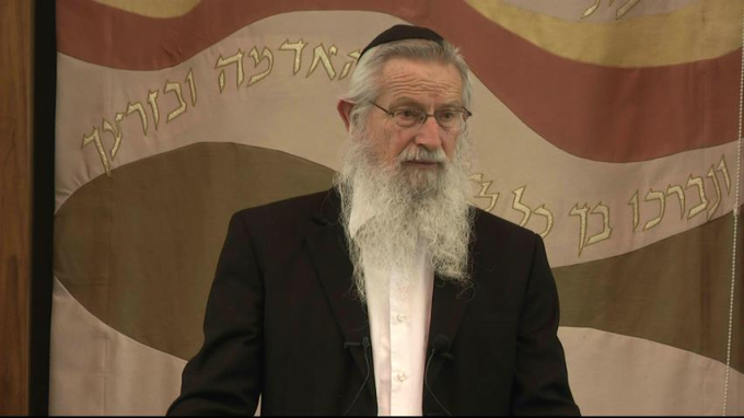 צום י"ז בתמוז- חטא העגל ותיקונו, חשיבות קרבן התמיד, צפיה לבניין בית המקדש.
