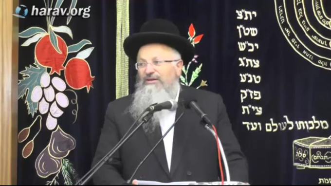 וְשָׁמַרְתָּ לַעֲשׂוֹת כְּכֹל אֲשֶׁר יוֹרוּךָ