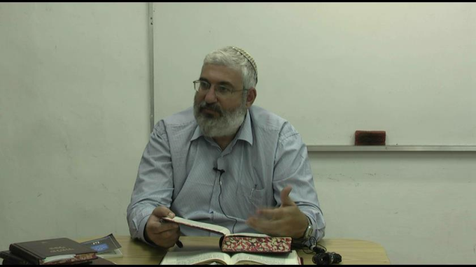 והמלך דוד זקן ולא יחם לו