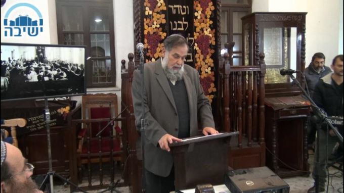הרב קוק והרב חרל"פ -"היכין והבועז" של תורת ארץ ישראל.