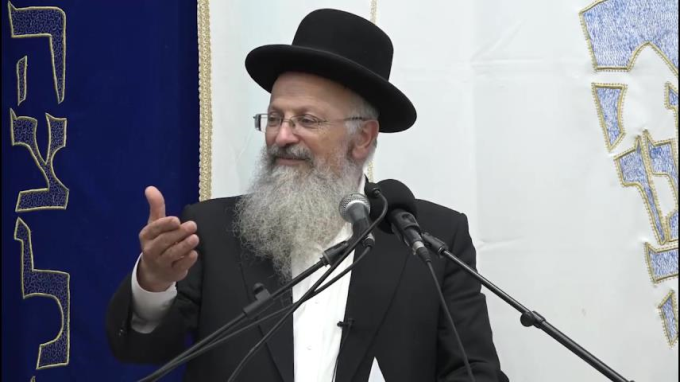 ה' בְּקוֹל שׁוֹפָר יְגַלֶּה קֵץ וּזְמַן