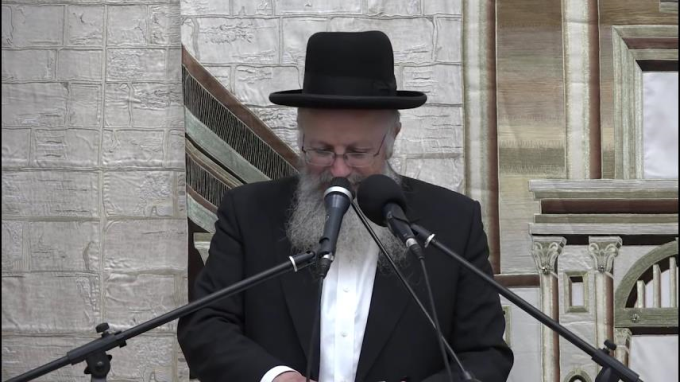 לְשָׁנָה הַבָּאָה בְּנֵי חוֹרִין