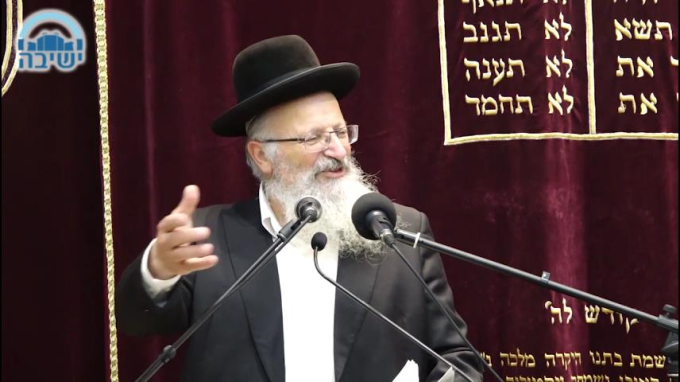 נָכוֹן הַדָּבָר לִבְחוֹר אַנְשֵׁי אֱמֶת, וְלַחֲזוֹת מִכָּל הָעָם אַנְשֵׁי חַיִל