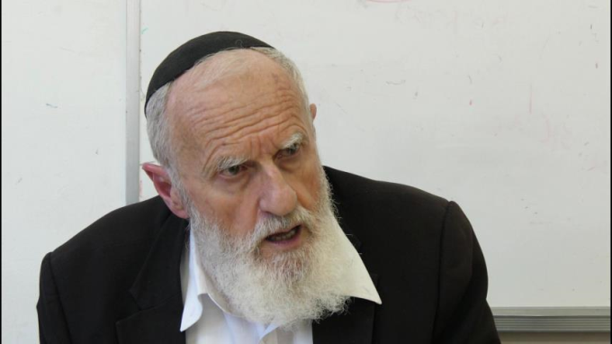 ראוי לאדם לדעת מוסר וליישמו בחייו