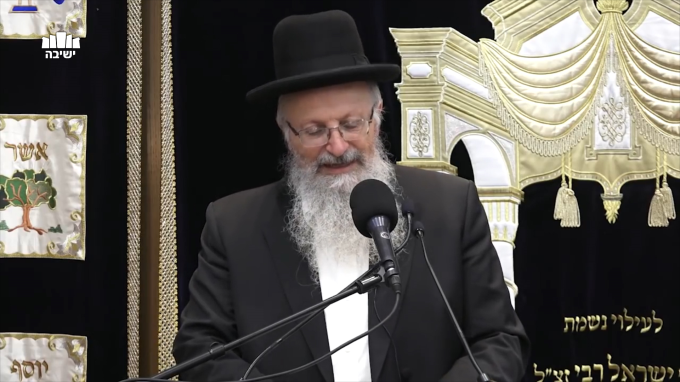 רָאָה פָנָיו מְאִירִים - האר"י בדורו כמשה בדורו