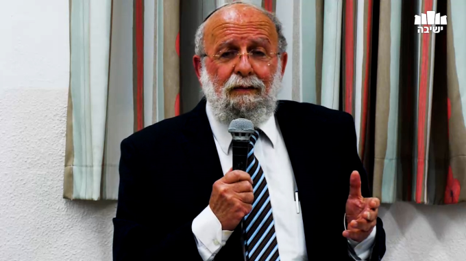 סקירה על עניין ספר הזוהר וסדריו, והסבר הפסוק 'פתחו לי שערי צדק'