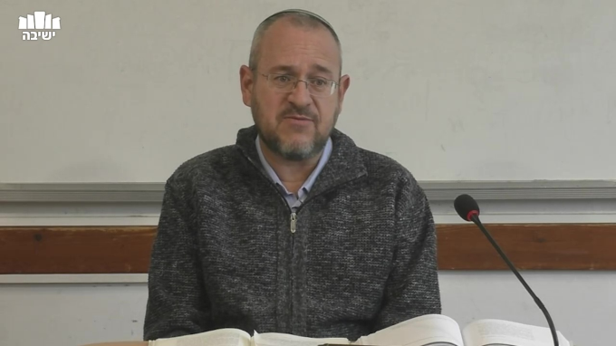הצורה הרגישה מן החומר הפחות ממנה