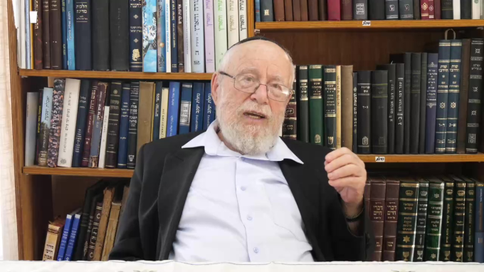 סיפור חיים אישי - הרב דב ליאור