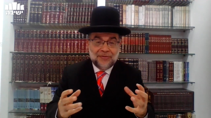 לנשק בניו בבית הכנסת