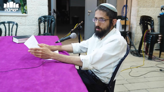 נטילת לולב חבירו ללא רשותו
