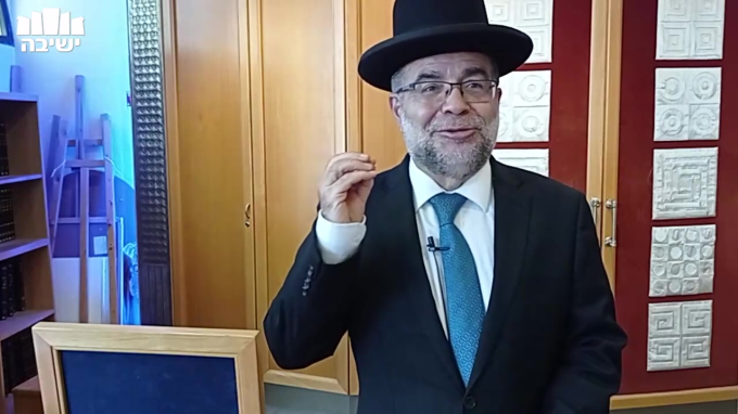 עשרה נסיונות נתנסה אברהם אבינו, מה הם?