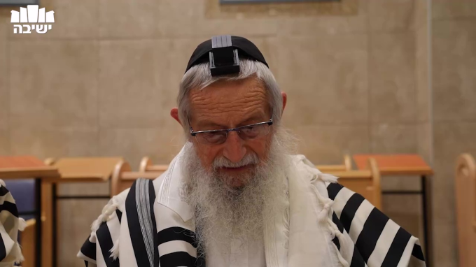 "מצות יאכל", "והגדת לבנך"