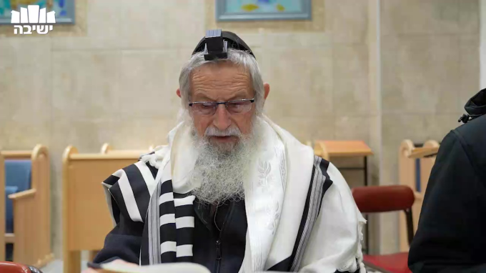 "ולך לך", "והעלהו שם", "וישכם אברהם", "ויחבוש את חמורו", "ויקח את נעריו"