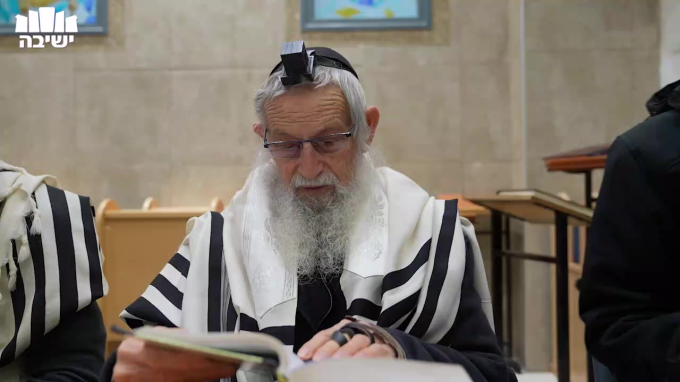 "ונשתחווה ונשובה", "ויקח אברהם", "ויקח בידו", "וילכו שניהם יחדיו"