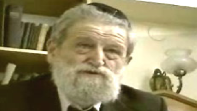 אחדות המחנה והעמדת אדם בראשו