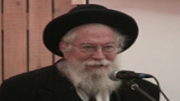 חיוב אדם המזיק בין איש לאשתו