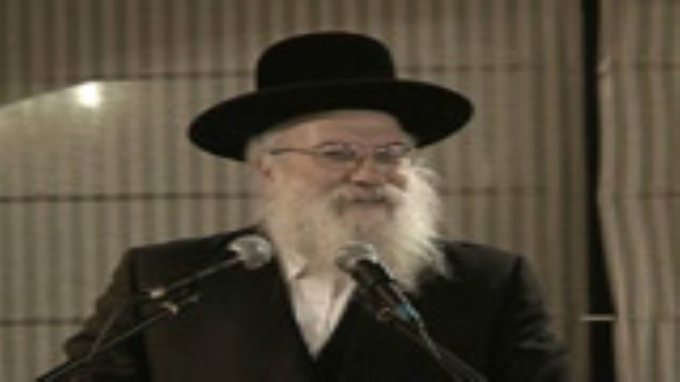 יוסף זהיר בכבוד אחיו