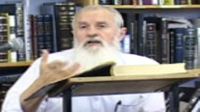 אבן השתייה, ארון הברית ו"אורים ותומים"