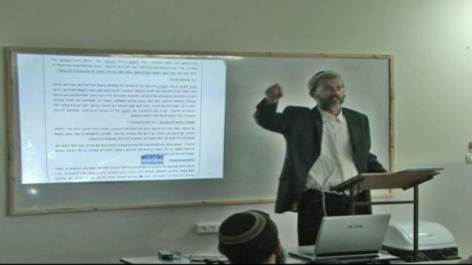 עריכה תורנית