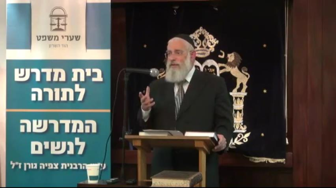 "והגדת לבנך" - כיצד?