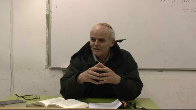 מה יפית ומה נעמת אהבה בתענוגים