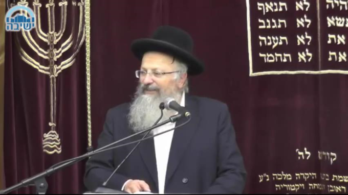 אַהֲבַת עוֹלָם תָּבִיא לָהֶם וּבְרִית אָבוֹת לַבָּנִים תִּזְכּוֹר