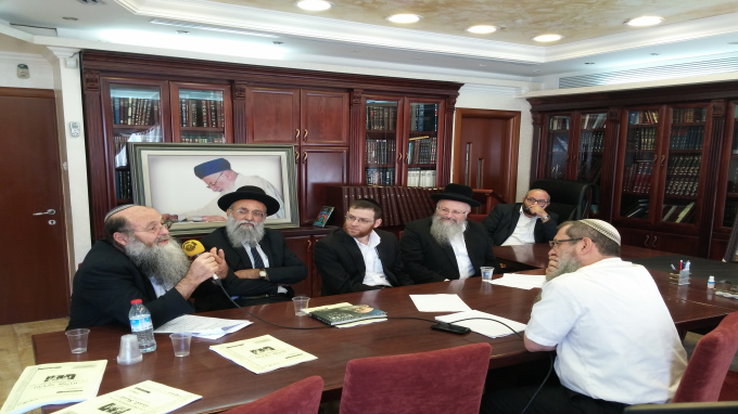 רבנים מספרים על תורתו ודרך פסיקתו של הרב מרדכי אליהו זצוק"ל