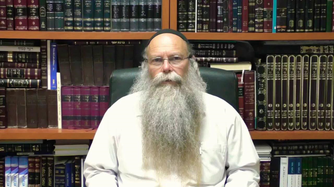"הַחֹדֶשׁ הַזֶּה לָכֶם"