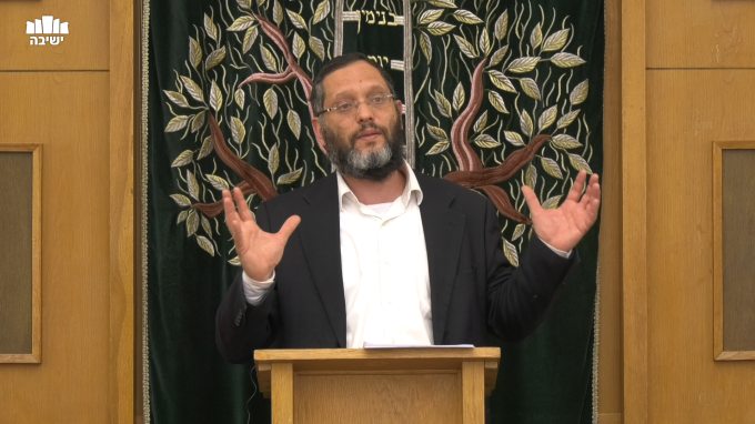 הידור וטרחה בנר חנוכה