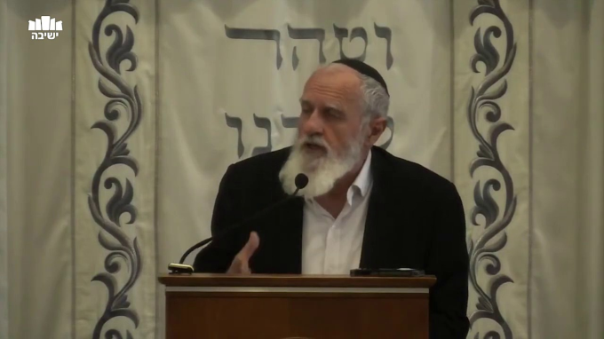 מוחלין לו מיד - מה הכוונה? 