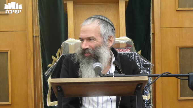 פורים והתבוננות איך לקרוא את המגילה