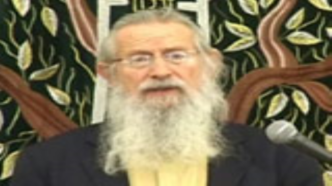 הקלקול והתיקון מתחילים בקודש הקודשים