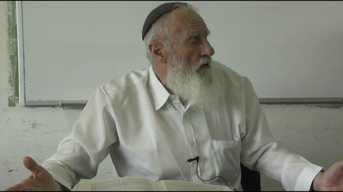 קבלת העדות שלא בפני בעל דין