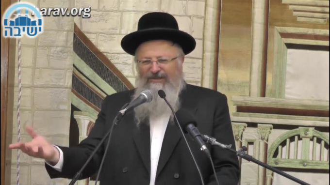 קדושת התפילין יותר מהציץ