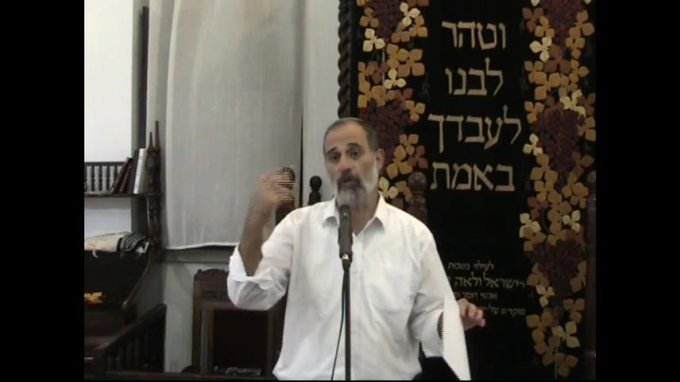 האמונה בארץ
