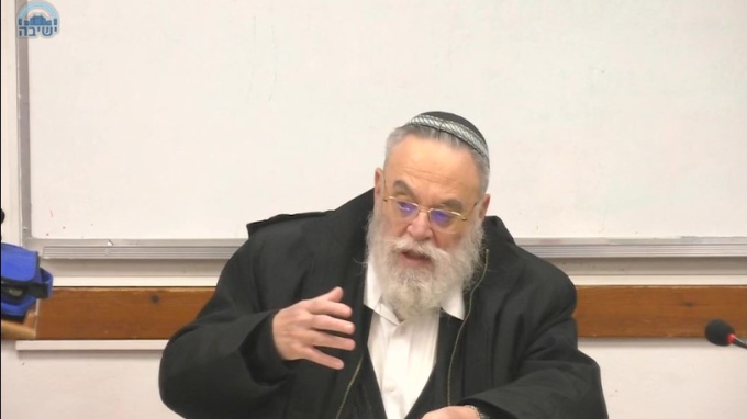 מהו מקור כוחה של התורה?
