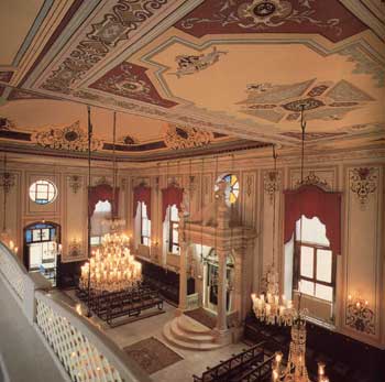 קובץ:Haydarpasha-Hemdat-Israel-Synagogue.jpg