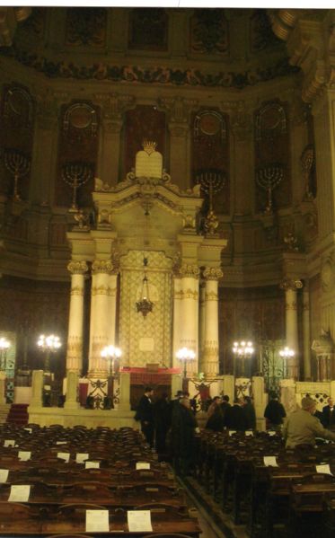 קובץ:Great Synagogue of Rome.jpg
