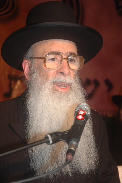 קובץ:RABBI ADES.jpg