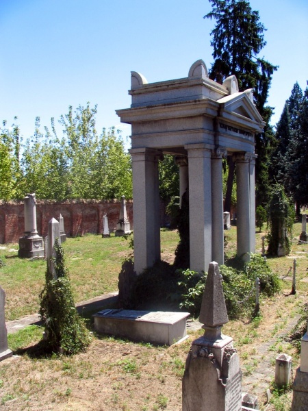 קובץ:Cimitero ebraico.jpg